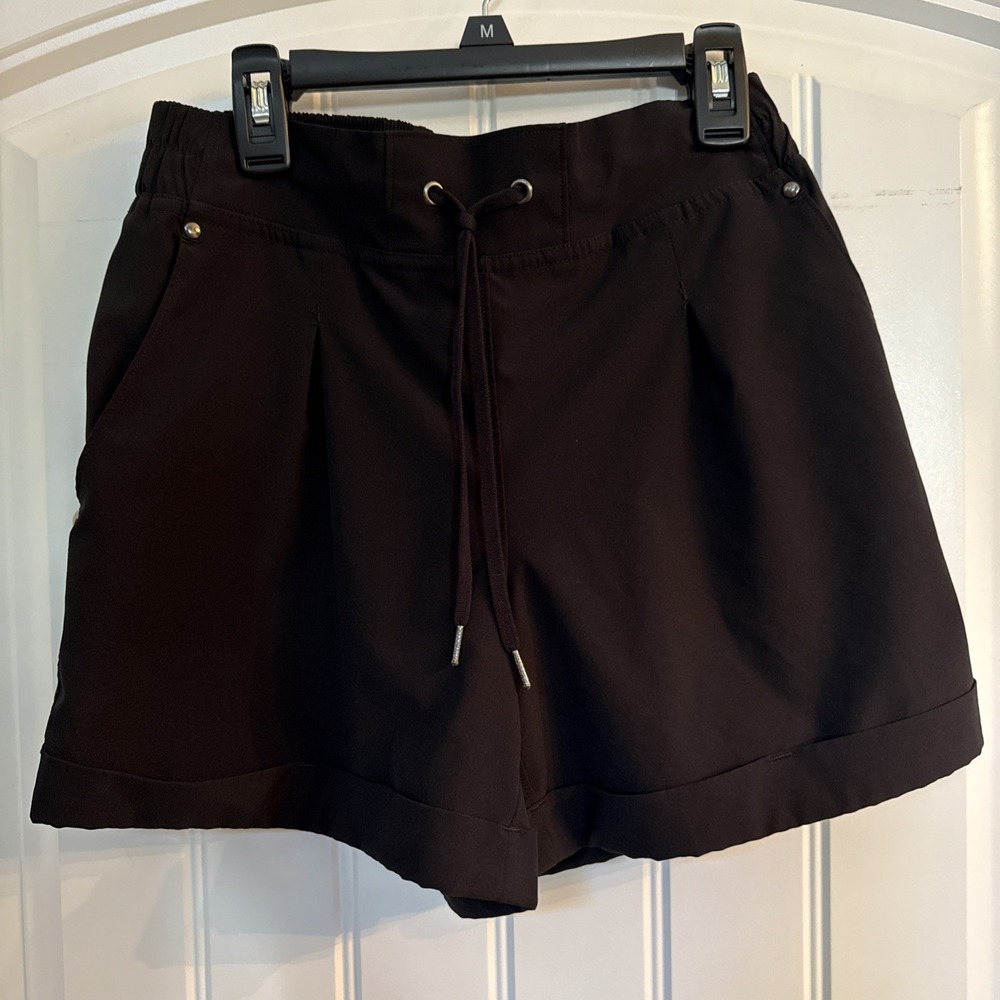 Mondetta Outdoor Project Shorts Cuffed Pull On Women's S Black Elastic Waist